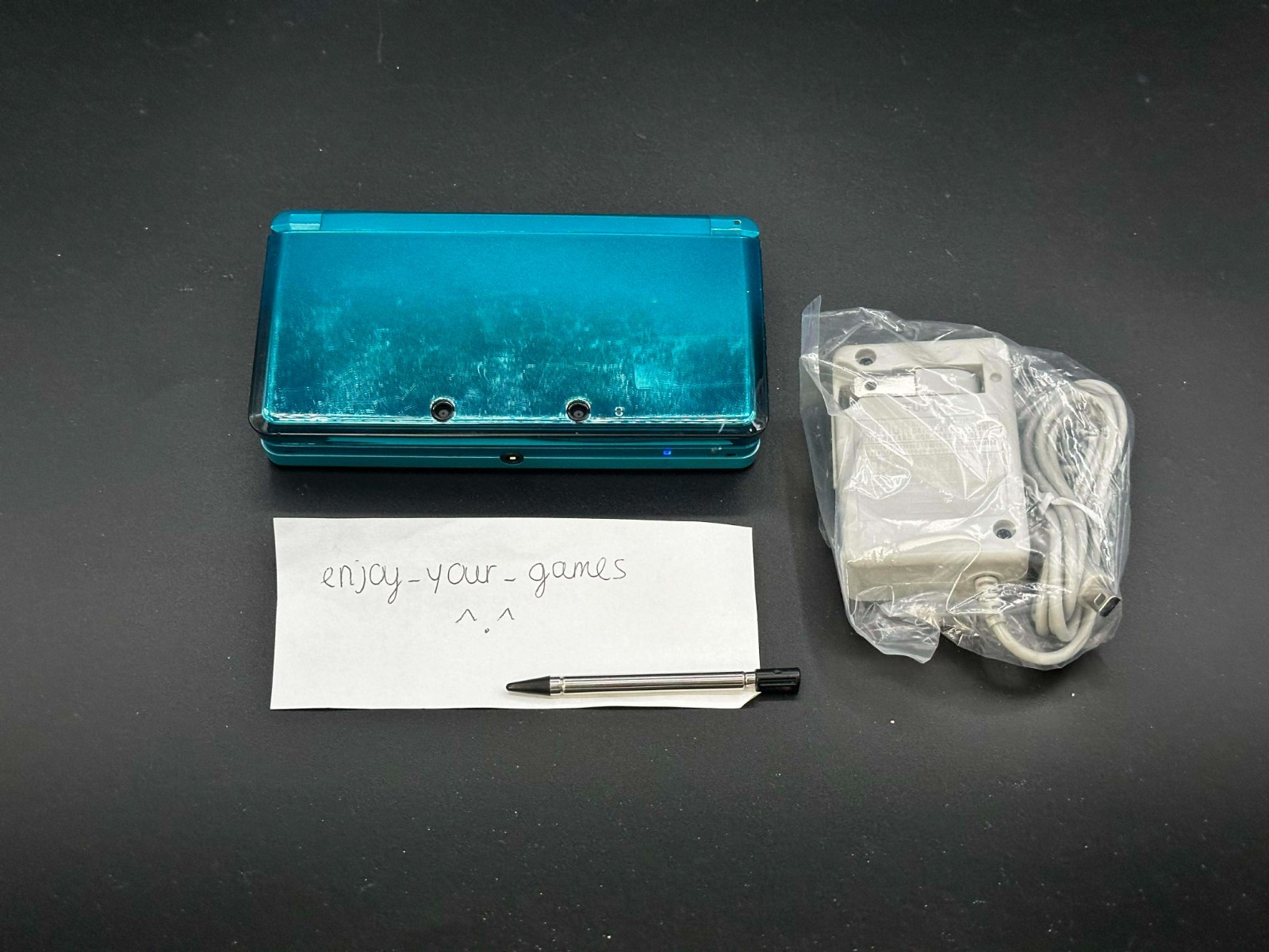 Nintendo 3DS | English | Charger | Pick Your Color | USA Seller – Ship in 1-DAY