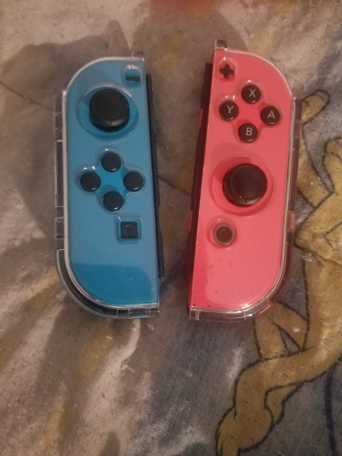 Nintendo Switch With Joycons And Grip/ Dock/ Controller And 4 Games