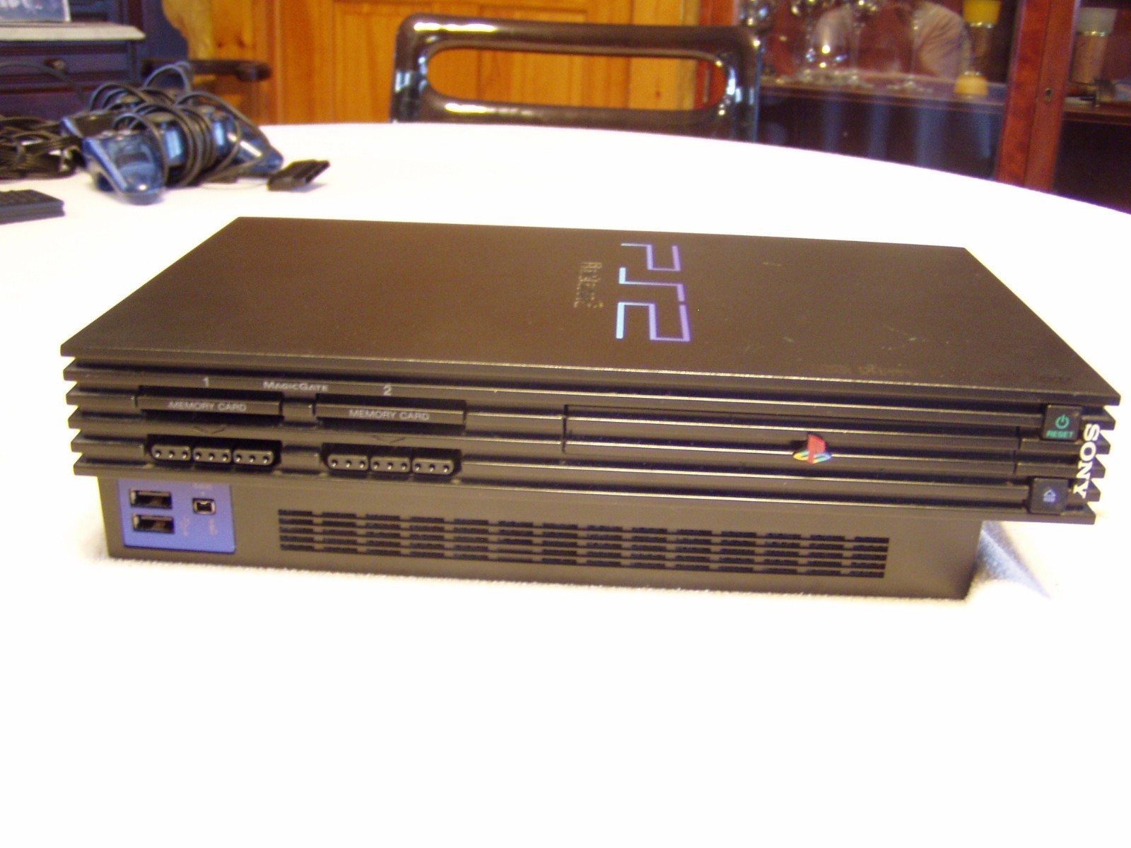 SONY PLAYSTATION 2 Fat SCPH-39001 Video Game Console Bundle W/remote etc WORKS