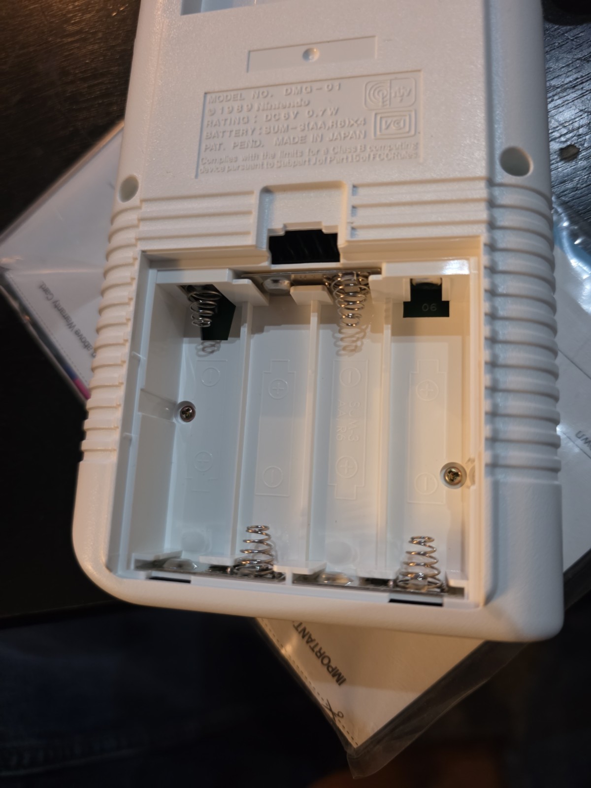 Original Nintendo Game Boy Console White New In Box German Release Play It Loud