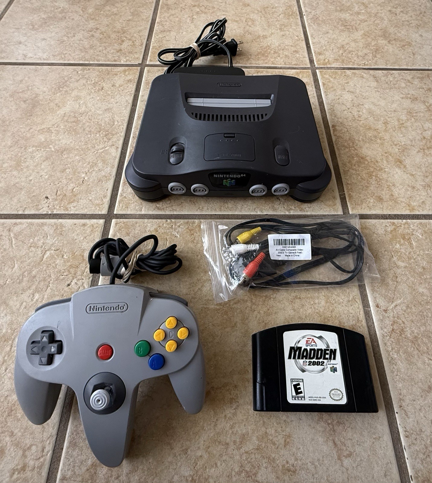 Nintendo 64 N64 Console NTSC with 1 Controller, Memory Cars & Game NUS-001 (USA)