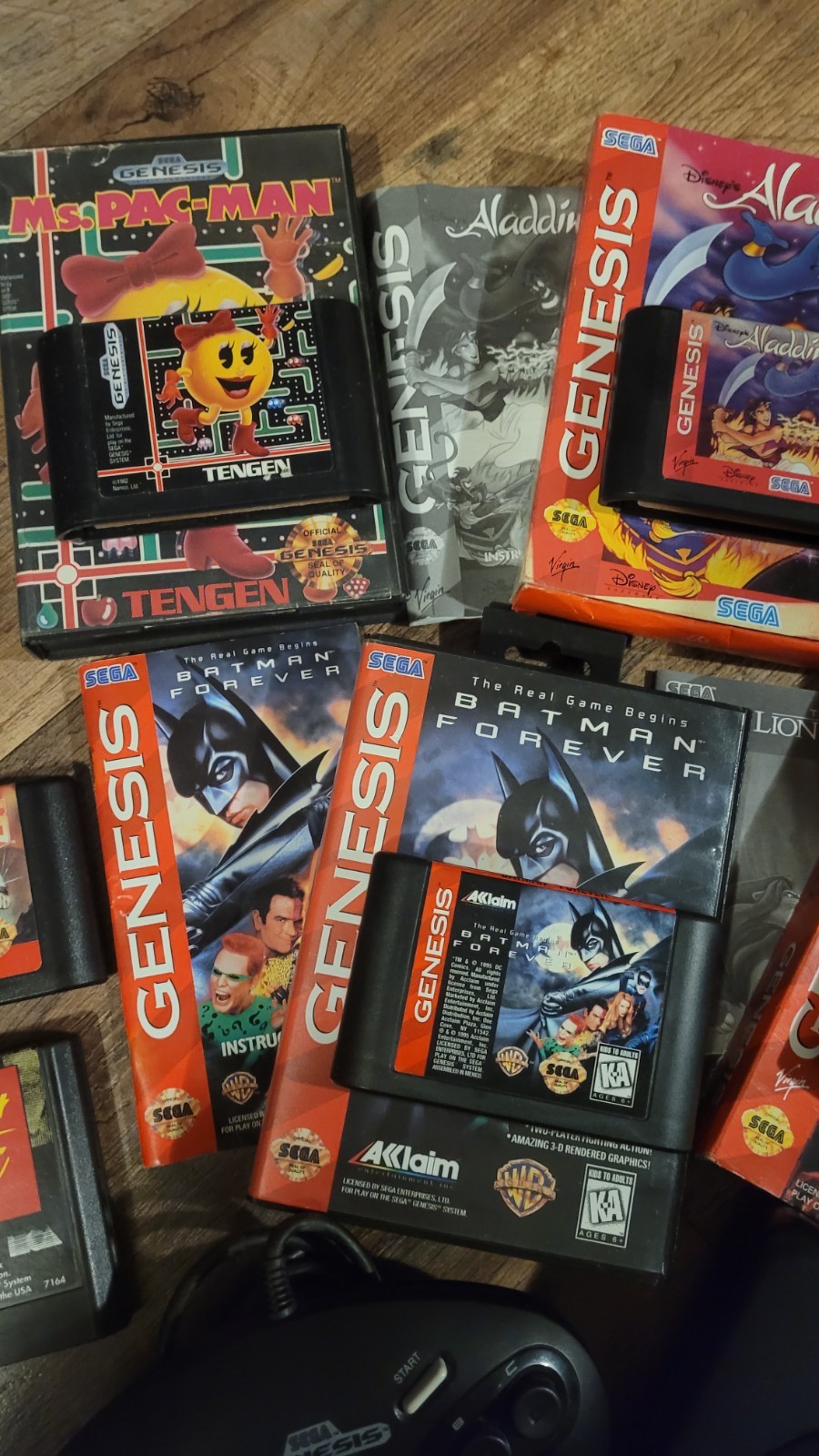 Sega Genesis Console Bundle (Working)