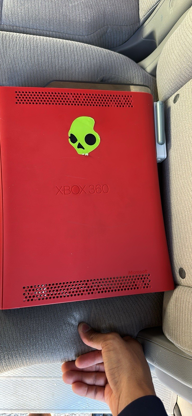 Microsoft Xbox 360 Red Console with Controller, HDMI AV Cables and Power Supply