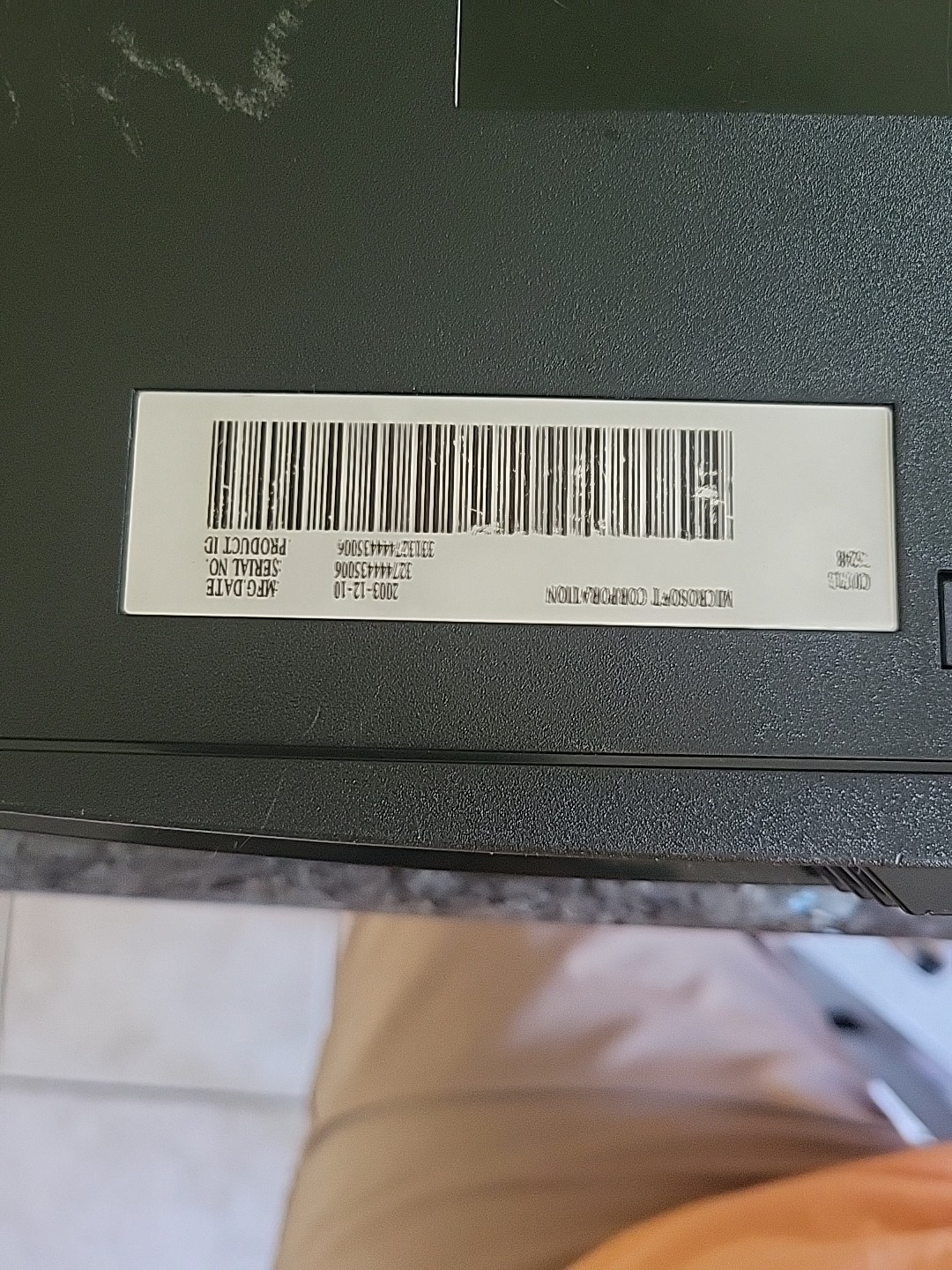 Original Microsoft Xbox Console – Black With 2 Remotes In Working Order