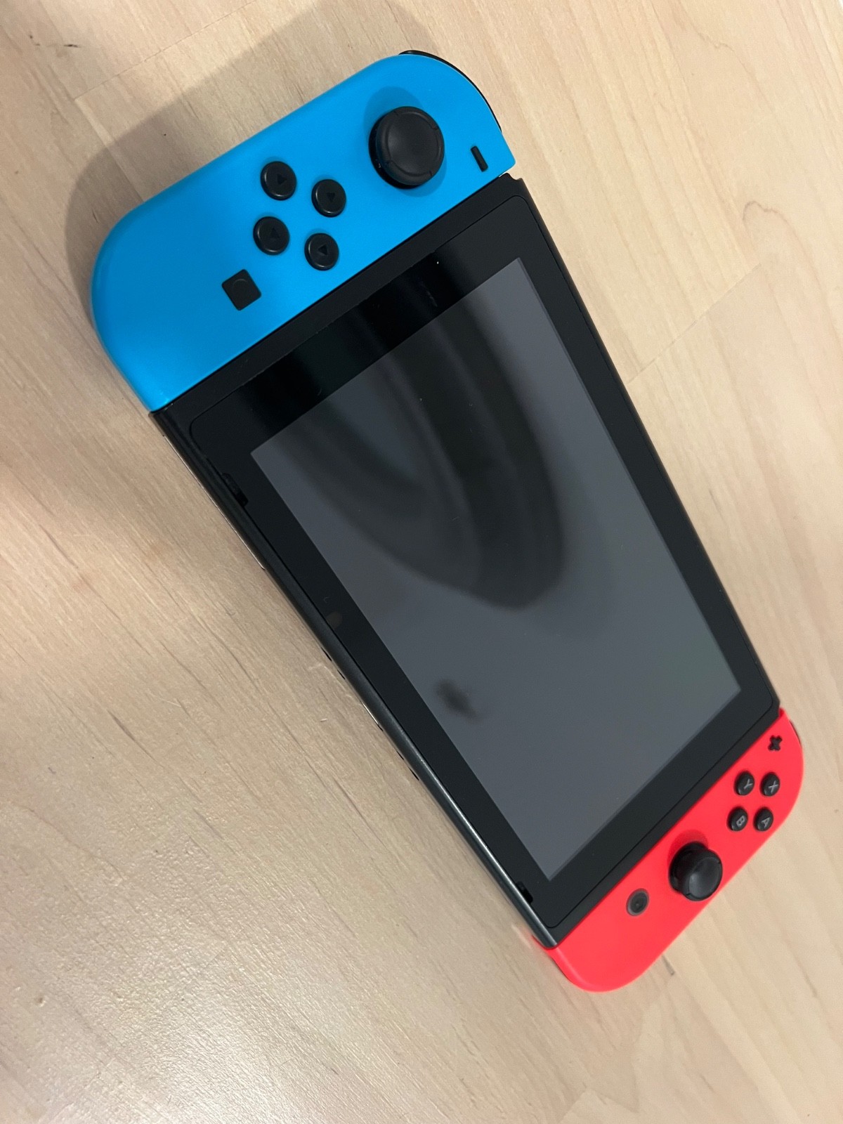 Nintendo Switch Handheld Console Red/Blue controllers EXCELLENT CONDITION