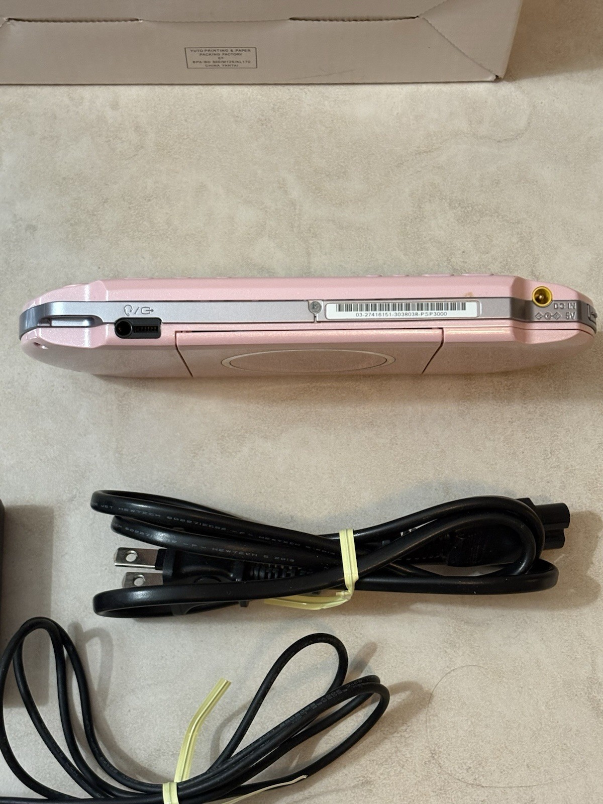 Sony PSP 3000 Console, Blossom Pink Near Mint Complete In Box