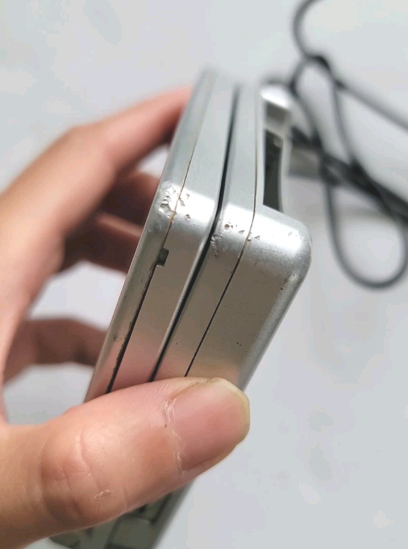 Nintendo Game Boy Advance SP Handheld System WithCharger Silver AGS 001 Working