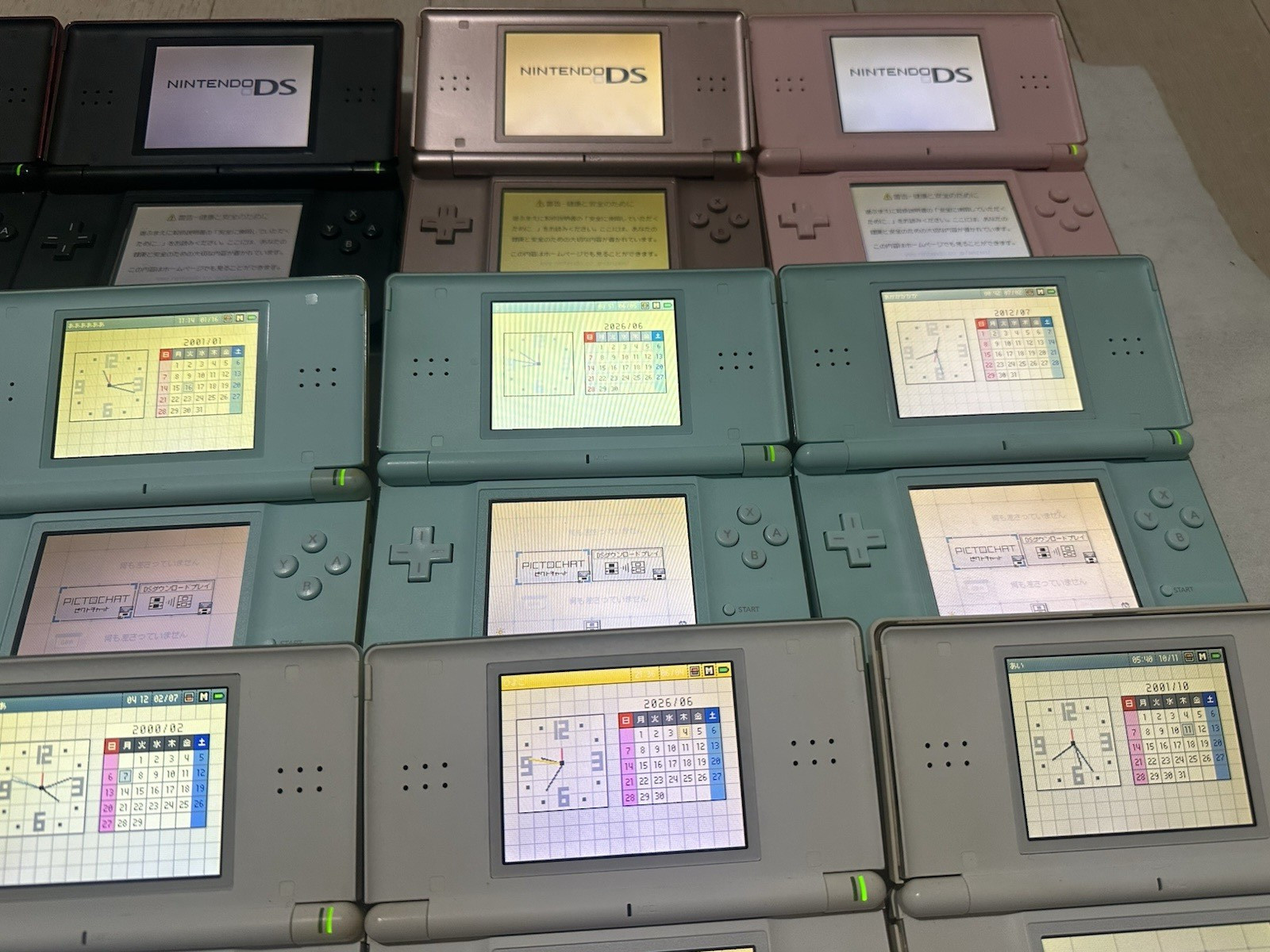 【Screen Yellowed】Lot 17 of Nintendo DS Lite random color Console Japan Working