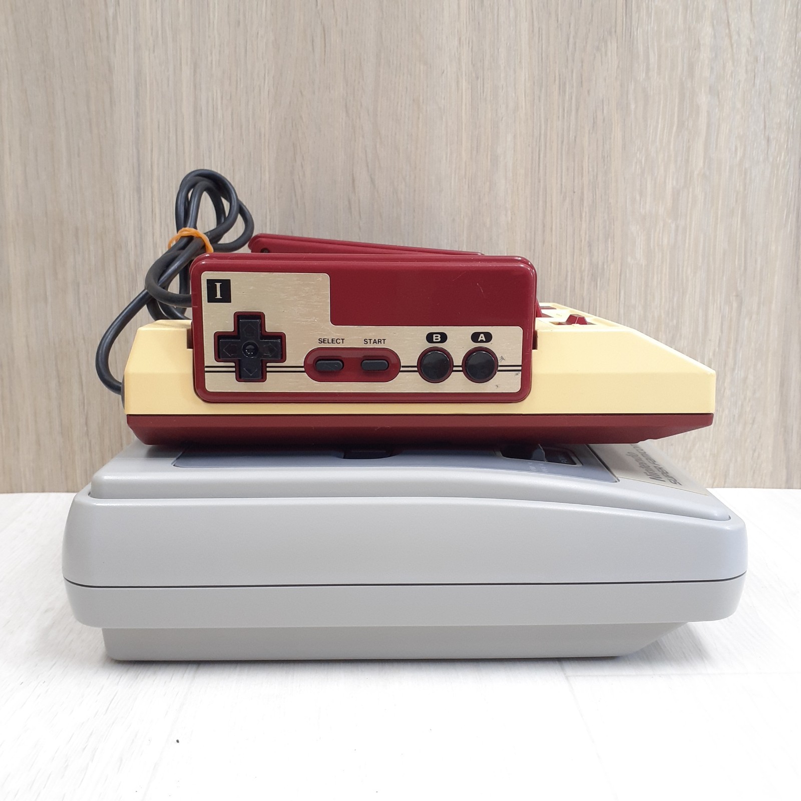 Nintendo Super Famicom & Famicom Console Bundle with 8 Games NTSC-J Japan Tested