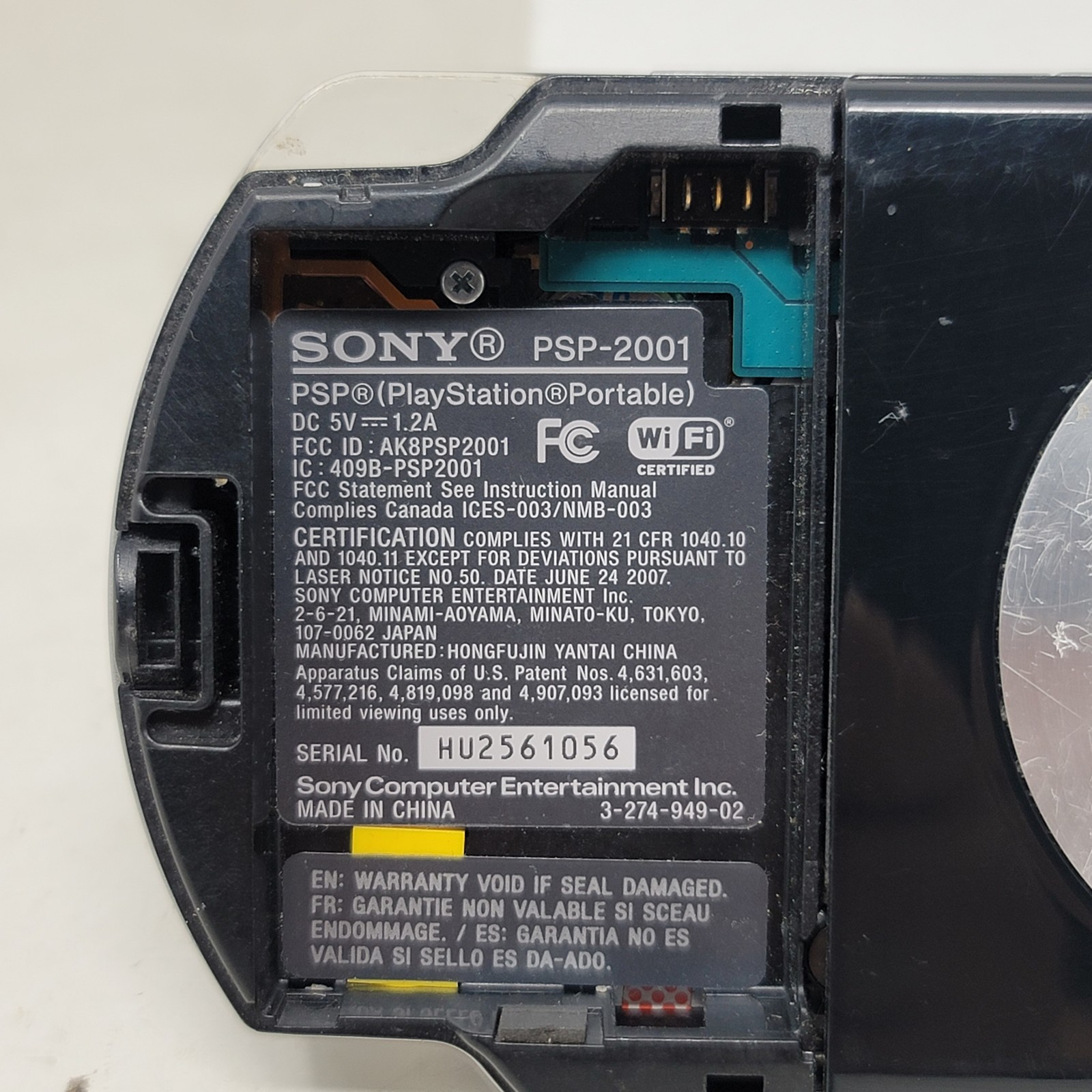 Sony PSP 2000 64MB Handheld Black W/ Charger & New Battery Tested Working
