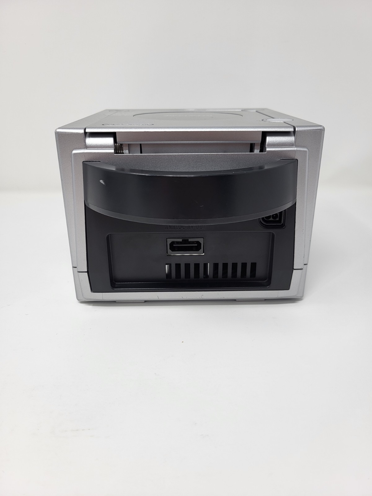 Nintendo GameCube DOL-101 Gaming System SILVER Console 1 Controller Bundle
