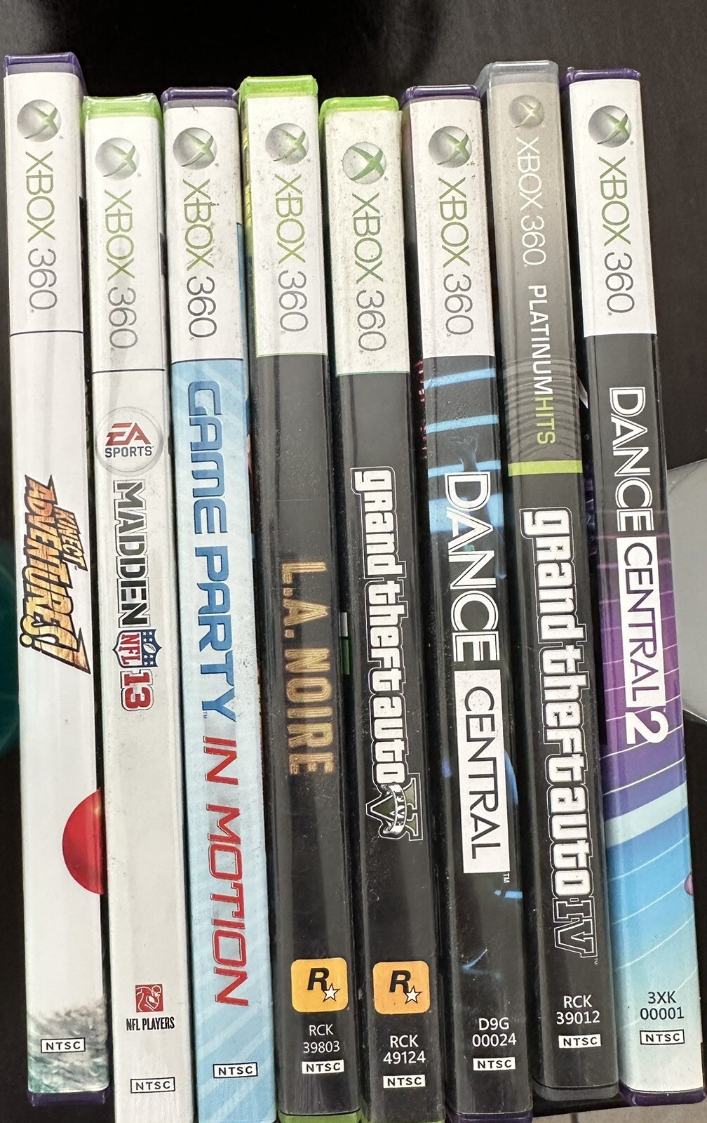 Microsoft Xbox 360 S Gaming Console and Kinect – Black
