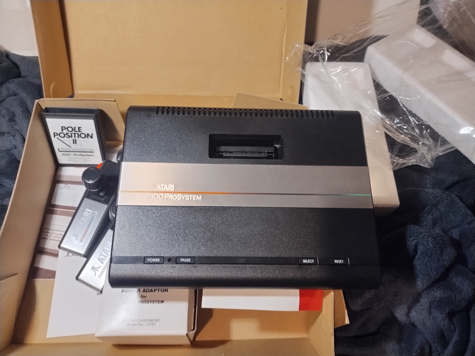 Atari 7800 Console System in Box Excellent Condition Matching Serial #