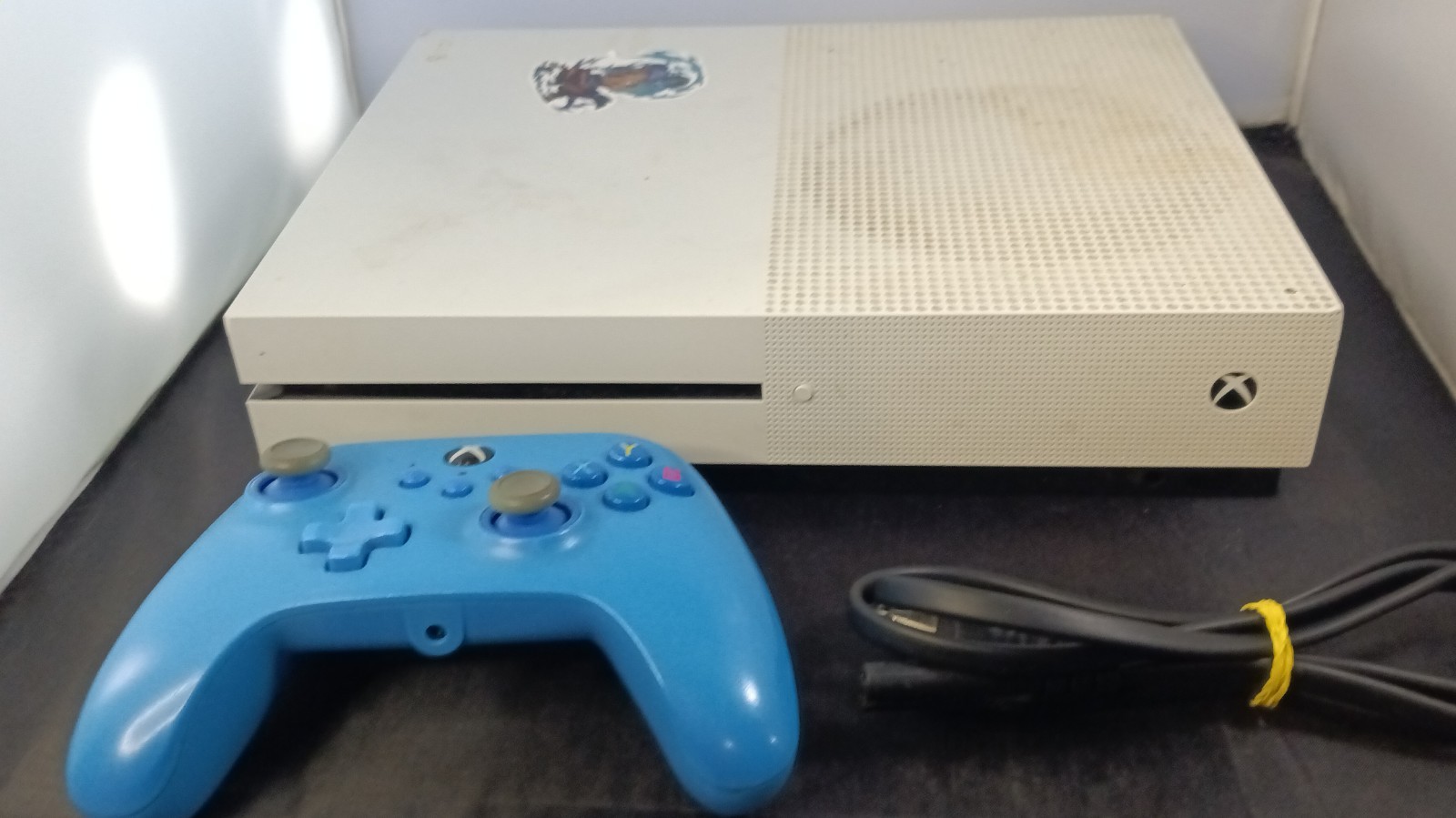 Microsoft Xbox One S 500GB White Console 4K UHD w/Power A Controller & Cable