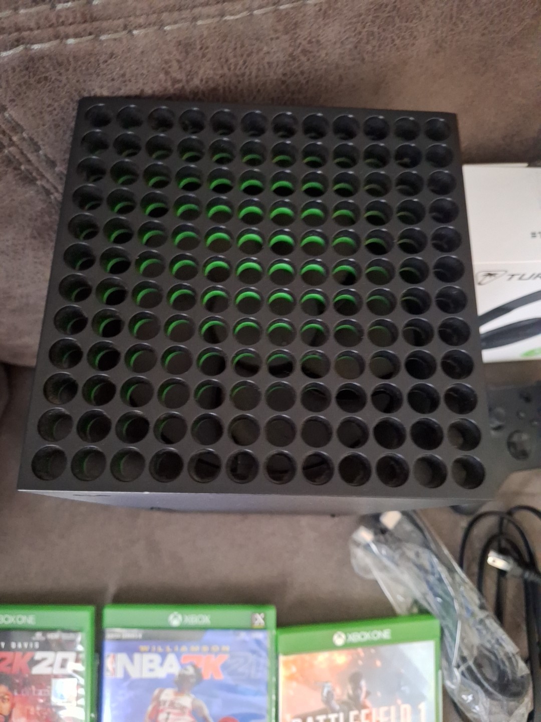 Microsoft Xbox Series X 1TB With Box.Bundled With A Headset And 3 Games .