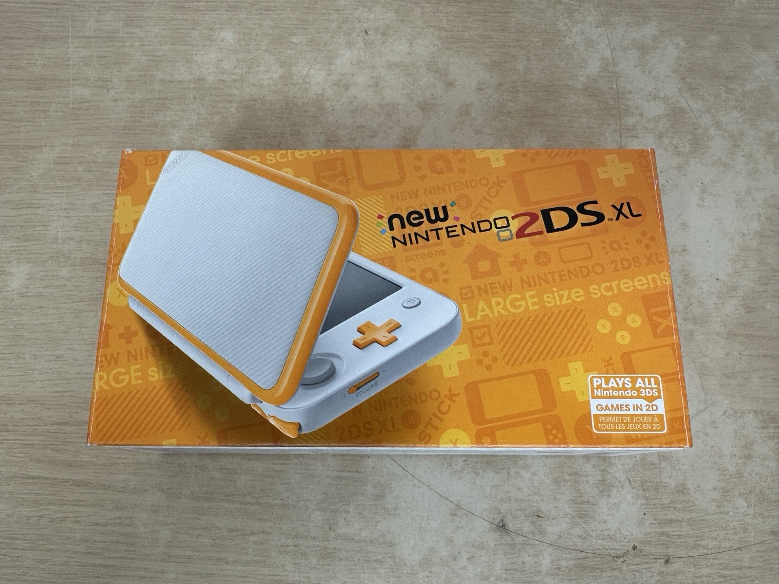 OEM USA Nintendo 2DS XL White & Orange Console System w/ Box, Charger & Inserts