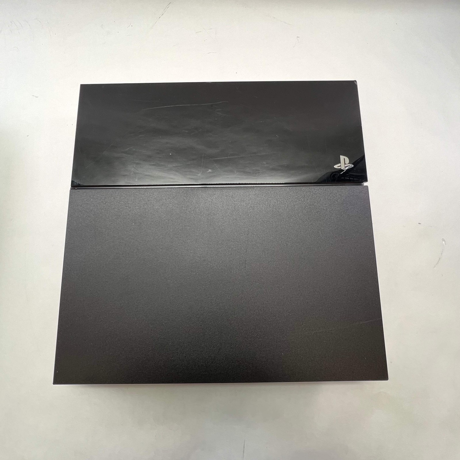 Sony PlayStation 4 PS4 500GB MB071766331 + HDMI Cable + Power Cable + Genuine Co