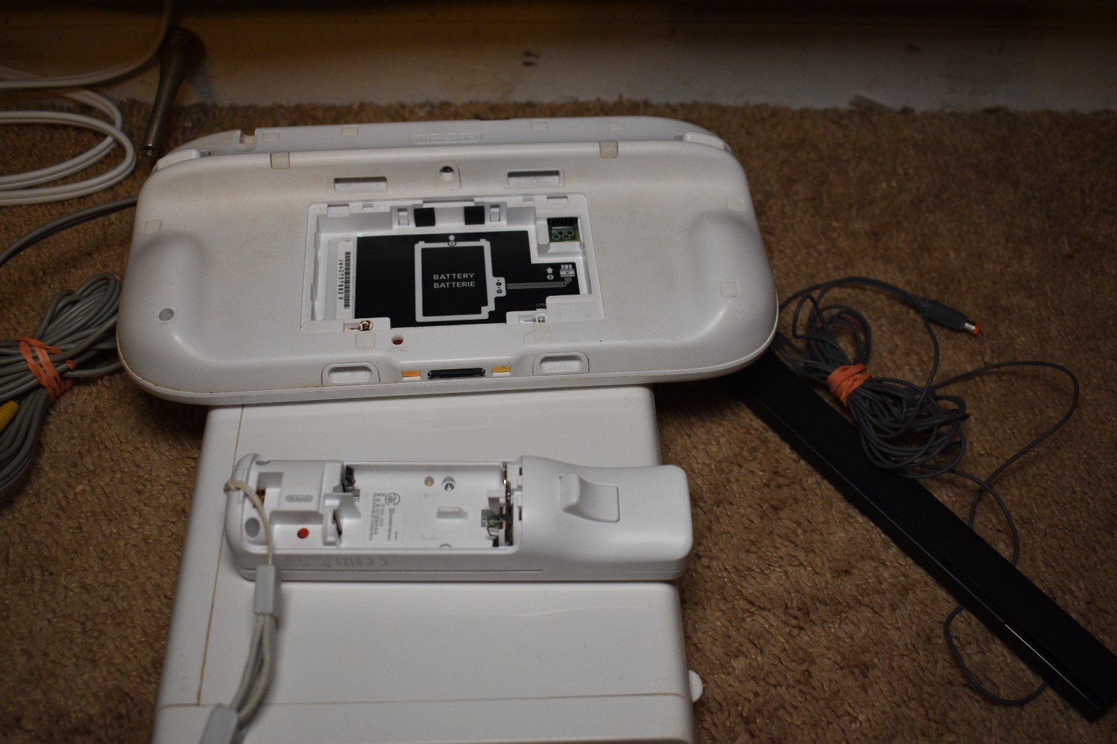 Nintendo Wii U WUP-001(02) 8GB White Console System Bundle Not Tested As-Is