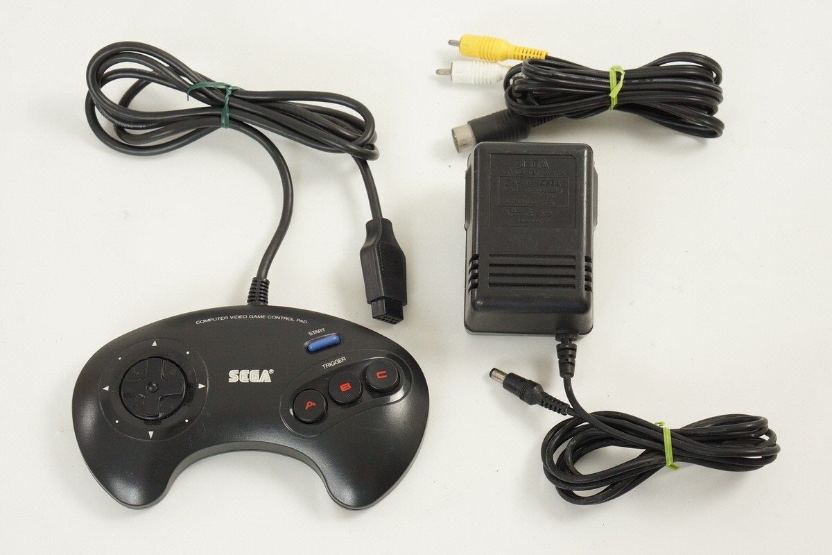Mega Drive SEGA Console wz Mega Gene tsu HAA-2510 Tested System Genesis 98M31227