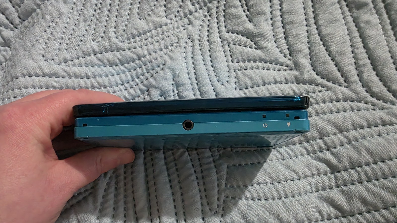 Nintendo 3DS Handheld System – Aqua Blue