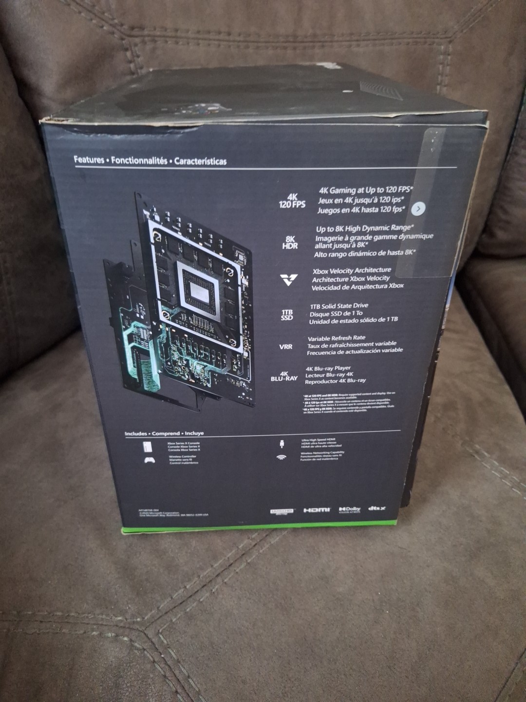 Microsoft Xbox Series X 1TB With Box.Bundled With A Headset And 3 Games .