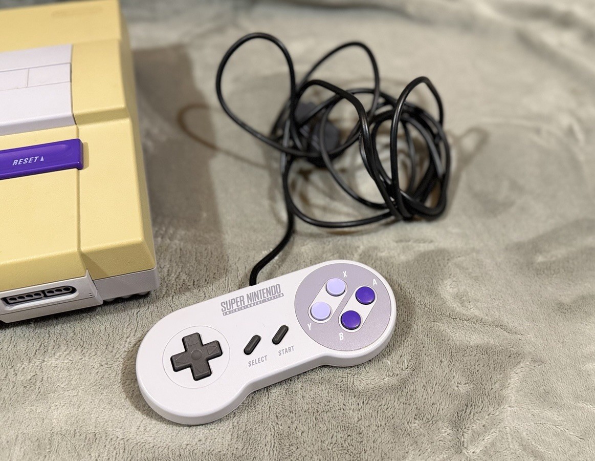Super Nintendo SNES System Bundle Tested Controller, Manuals, Super Mario Read*