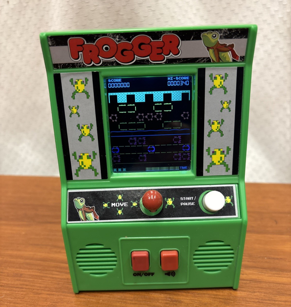 Frogger Retro Handheld Mini Arcade Video Game Konami Works Batteries Included
