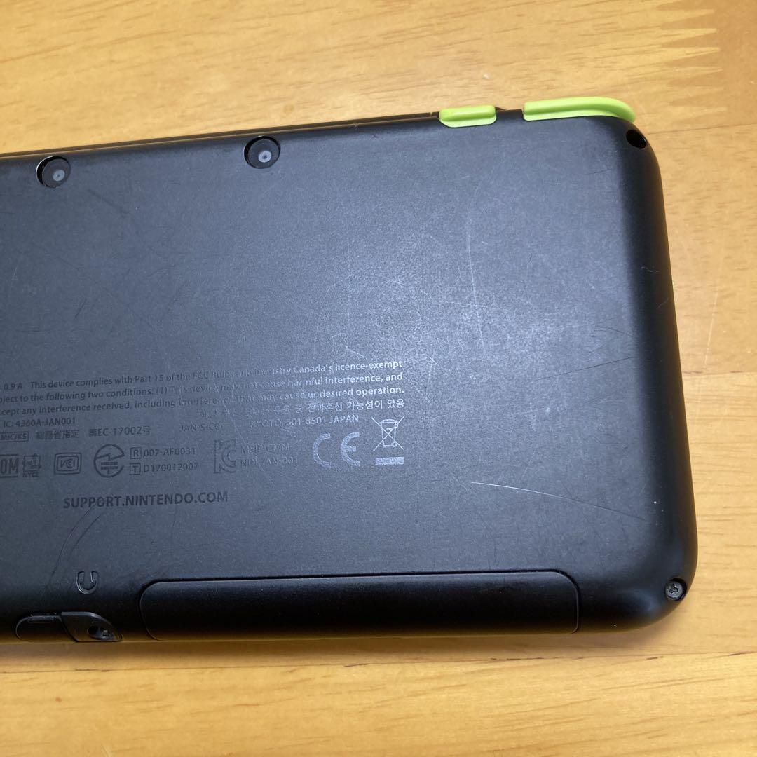 New Nintendo 2DS XL LL Black Lime Console Stylus Working Tested Japanese ver