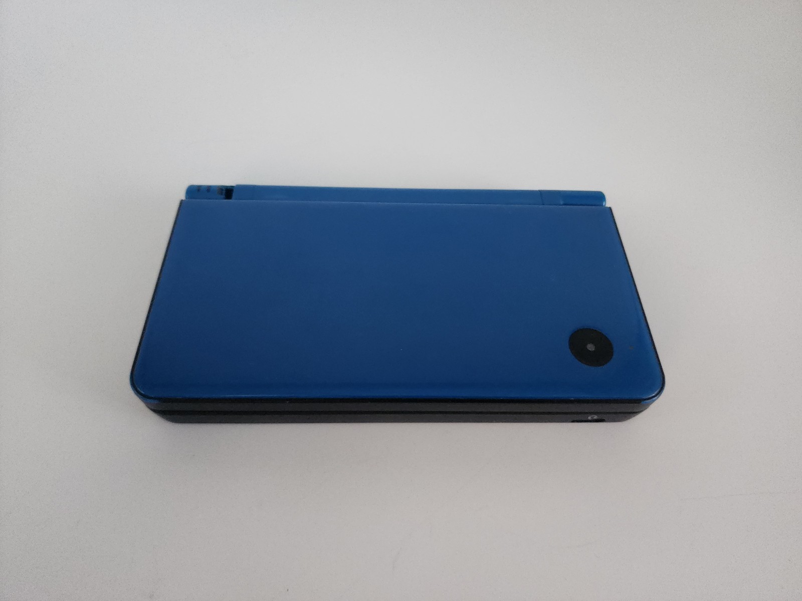 Nintendo DSi XL Handheld System Midnight Blue For Parts/Repair