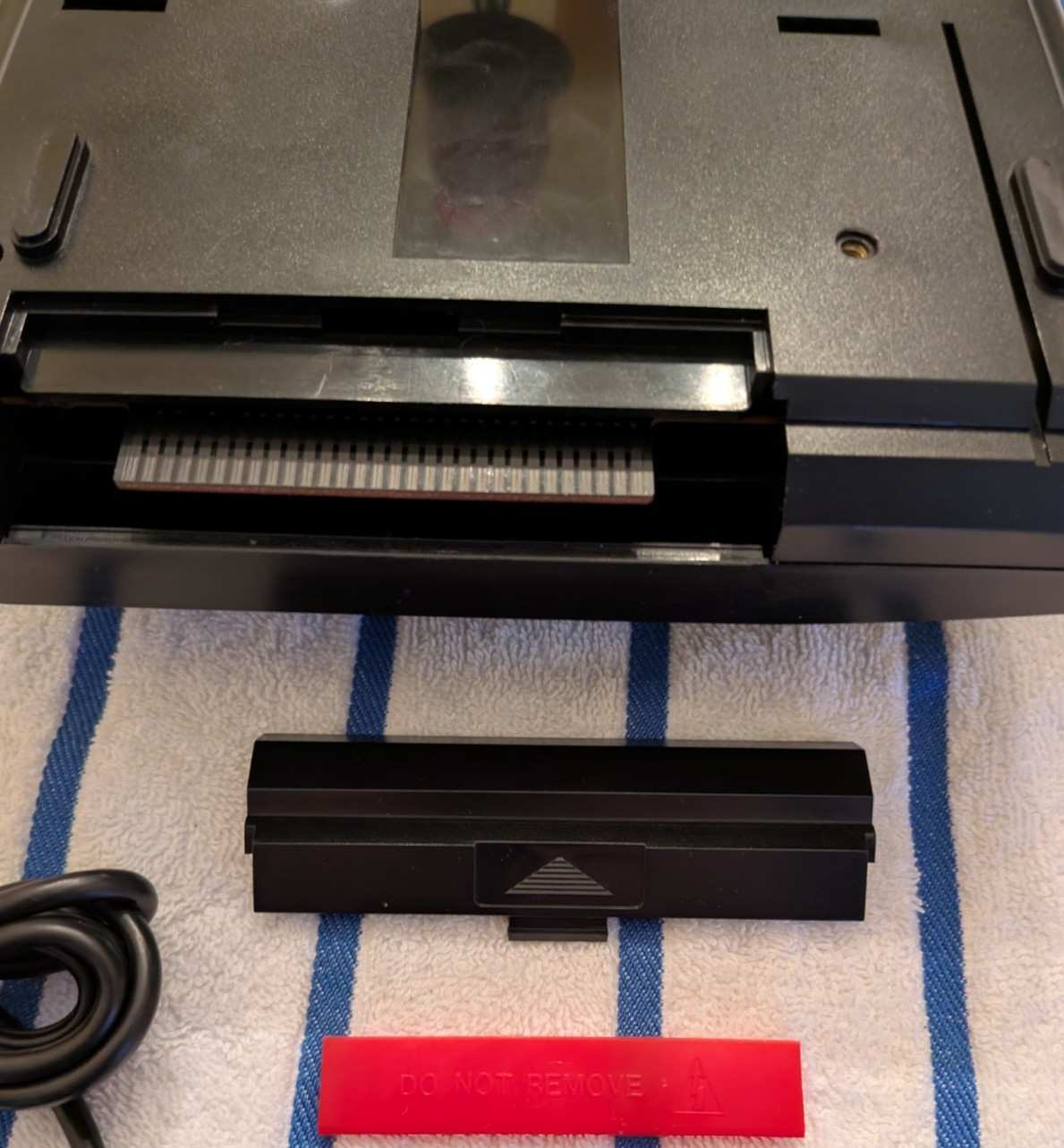 Sega Mega Drive VA0 NTSC-J in Working Condition With PSU And A/V