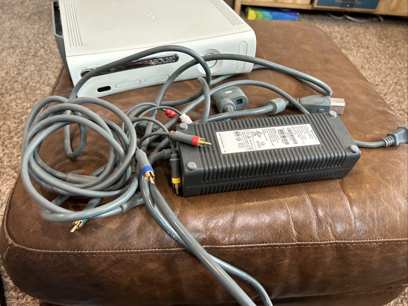 Microsoft Xbox 360 With Hard Drive. Not Working