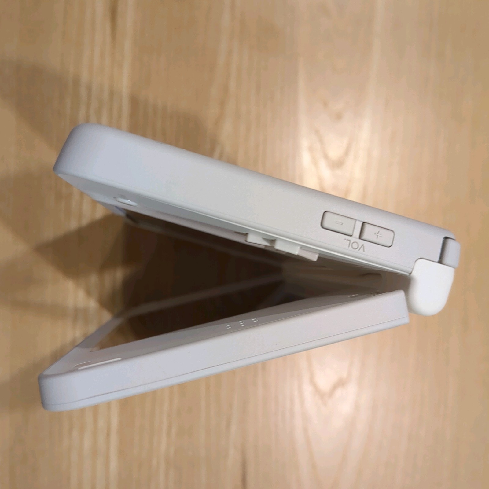 Nintendo DSi LL XL DS Natural White Console Japan Tested NTSC-J