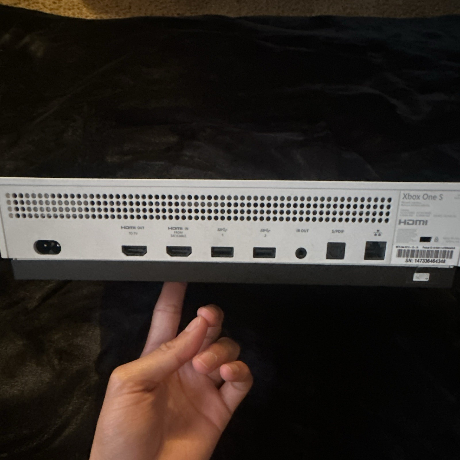 Microsoft Xbox One S 500GB White Console 4K UHD Wi-Fi HDMI Model 1681