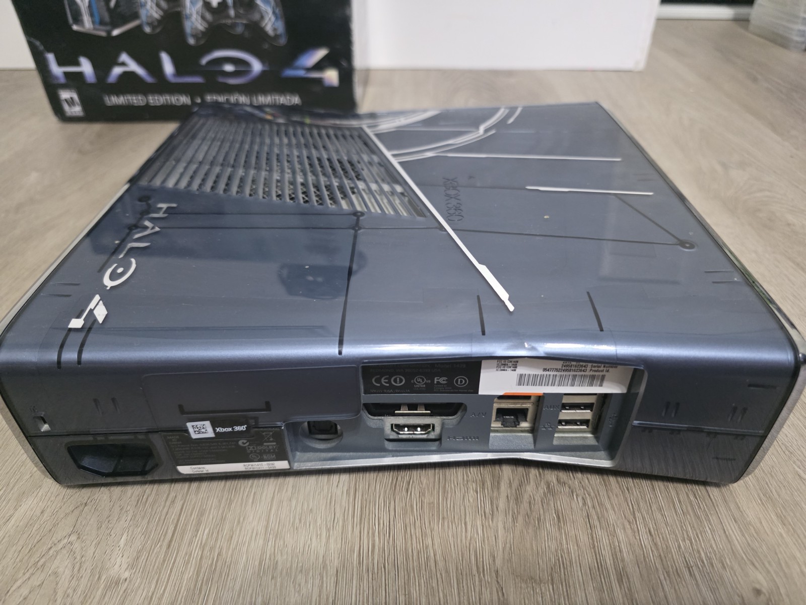 Xbox 360 Halo 4 Limited Edition Console Bundle 320GB Tested Working CIB + 2…