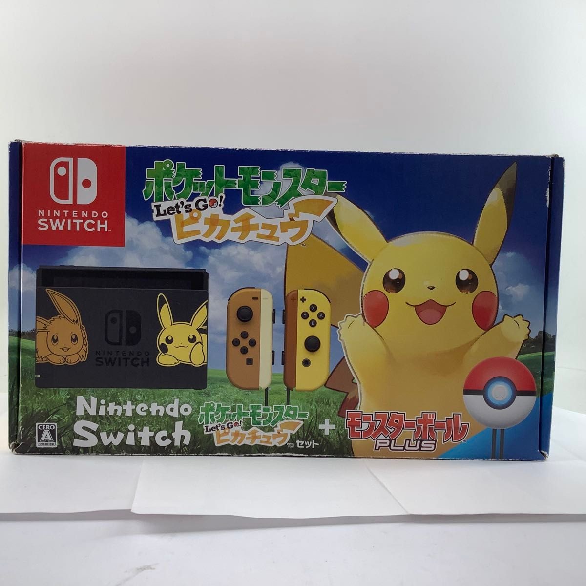 Nintendo Switch Pokémon Let’s Go! Pikachu Set with Poké Ball Plus Japan Used