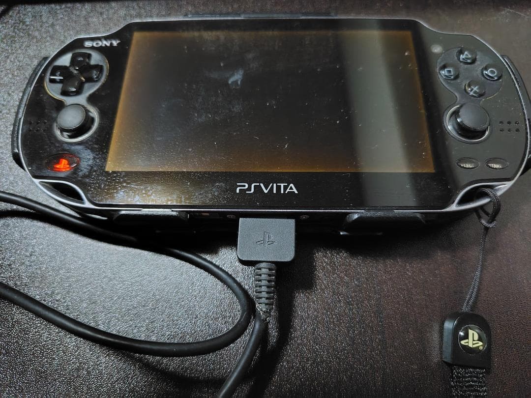 Sony PS Vita PCH 1001 Console 16GB Memory