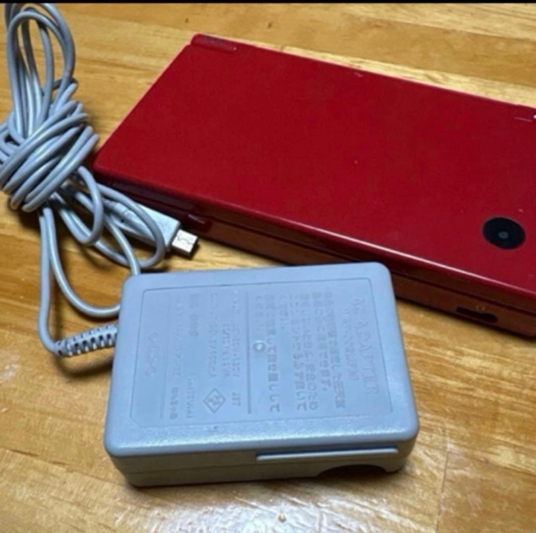 Limited-time price reduction!! Nintendo DS console with charger included