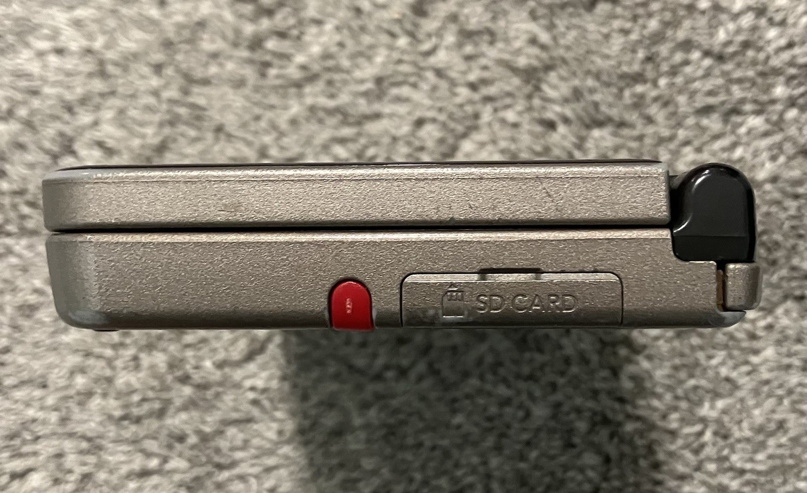 Nintendo DSi XL Gray / Dark Silver Handheld System – Model UTL-001 Next Day Ship