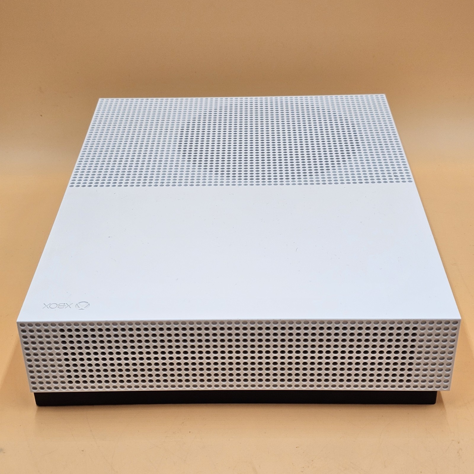 Xbox One S All Digital Edition 1TB w/ Power Cord & 2 Controllers Tested