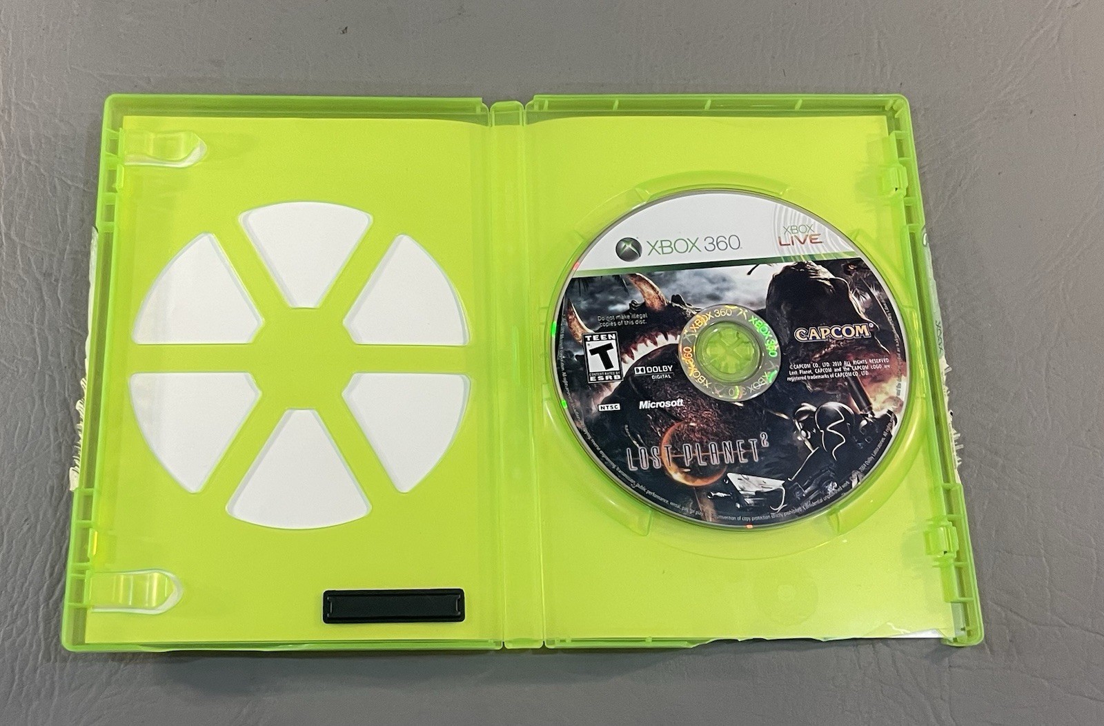 Xbox 360 Slim 4GB Console Bundle 3 Controllers 5 Games Tested