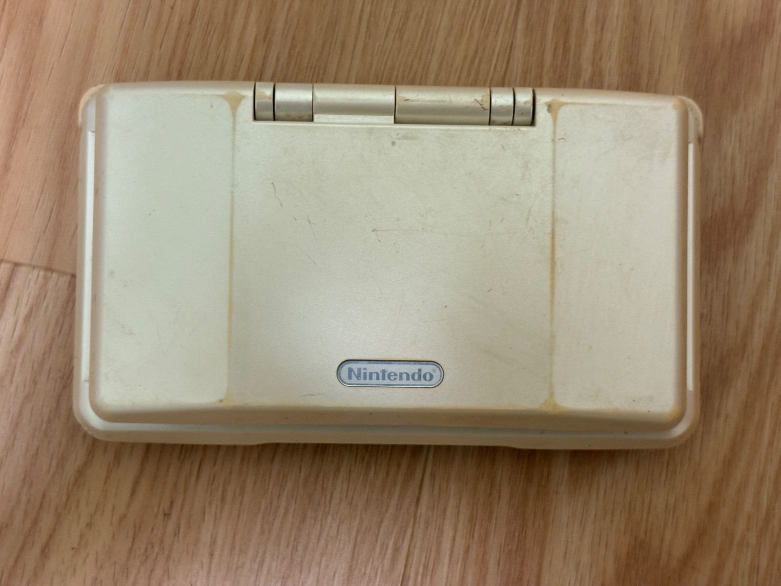 Nintendo DS White Handheld System – Good Condition! – TESTED AND WORKING (4A)