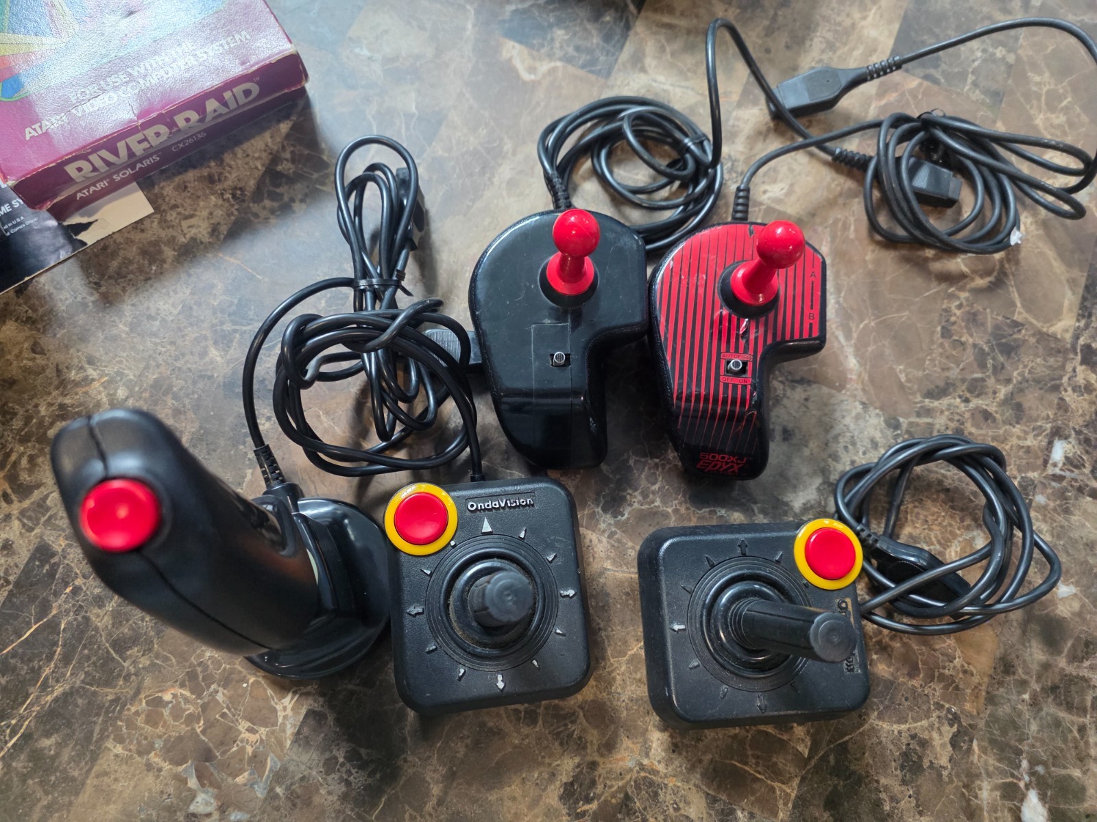 Atari 2600 console + 10 Controllers+ 18 Games, 2 OEM Power Supplies , Gremlins