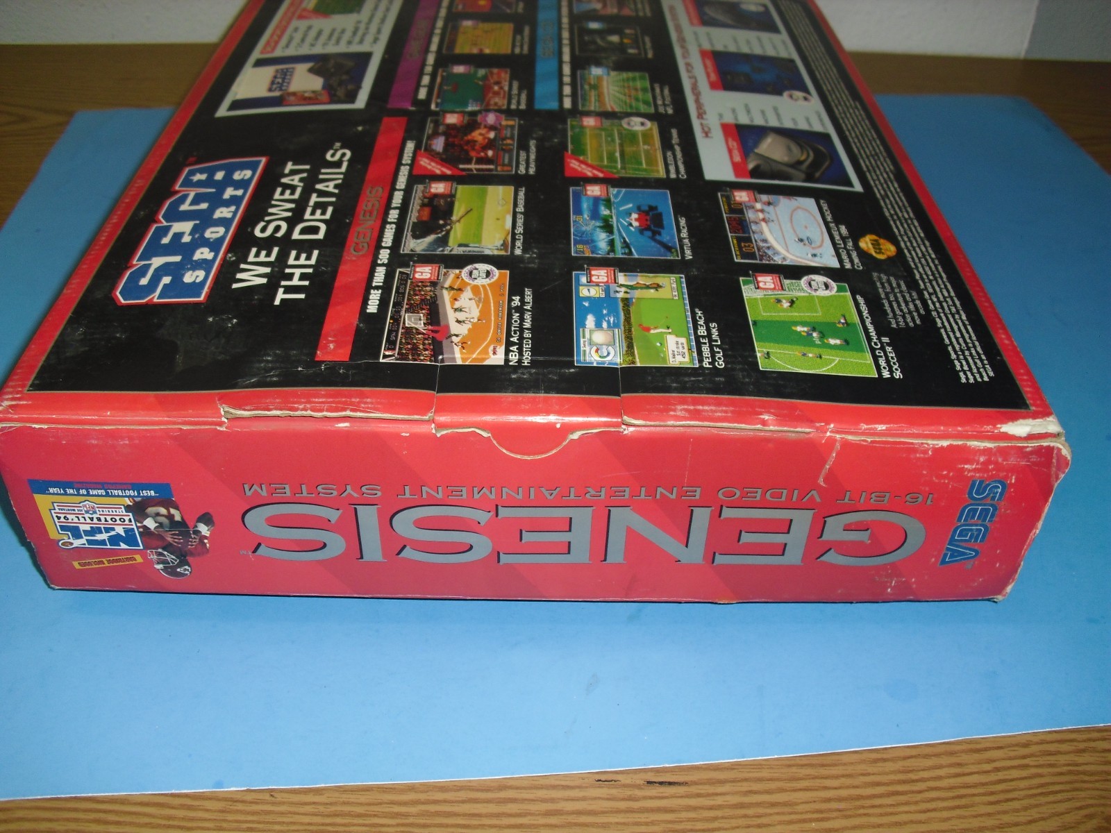 Sega Genesis Sports system complete in box w/ Stadium Cushion & NFL Football 94