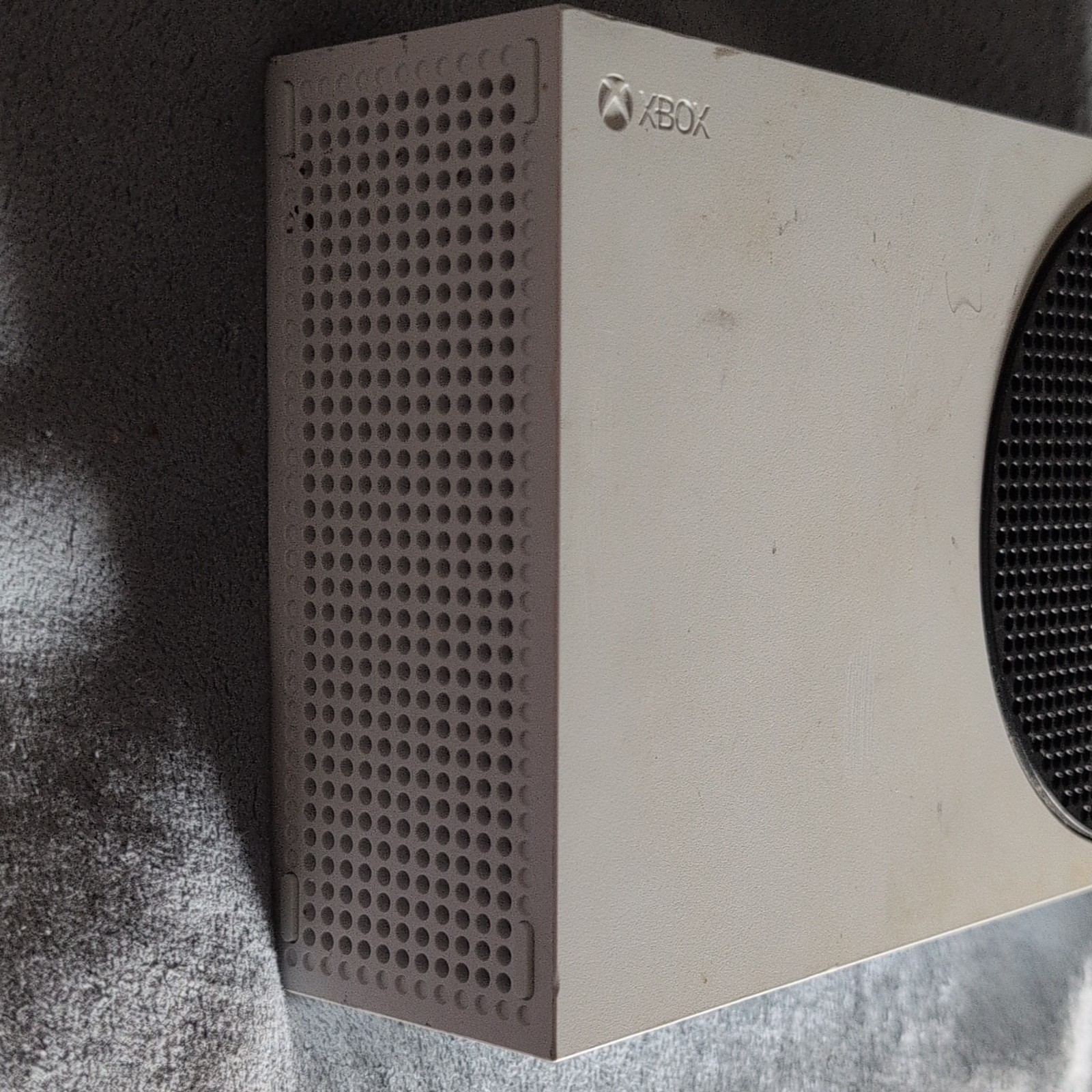 Console Banned Xbox One S – PARTS ONLY