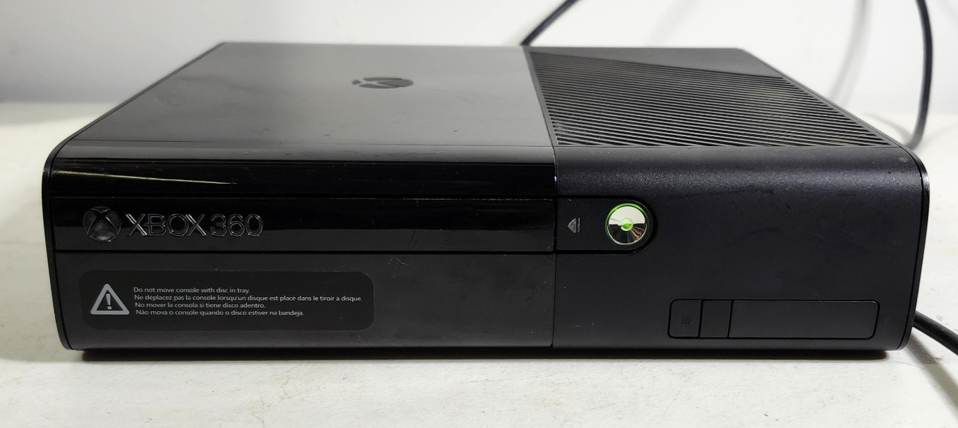 Microsoft Xbox 360 E 500GB Console Bundle with Games & Controllers
