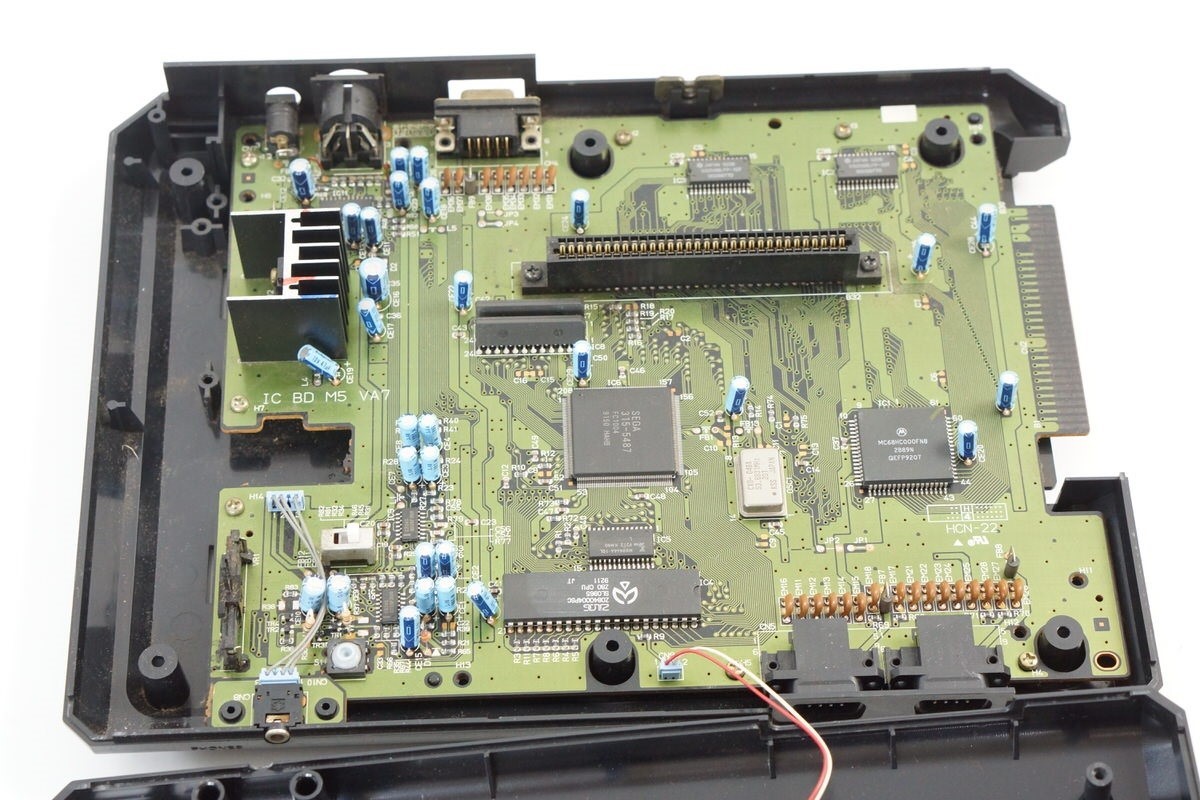 Mega Drive SEGA Console VA7 Original HAA-2510 Tested System Genesis A20688250
