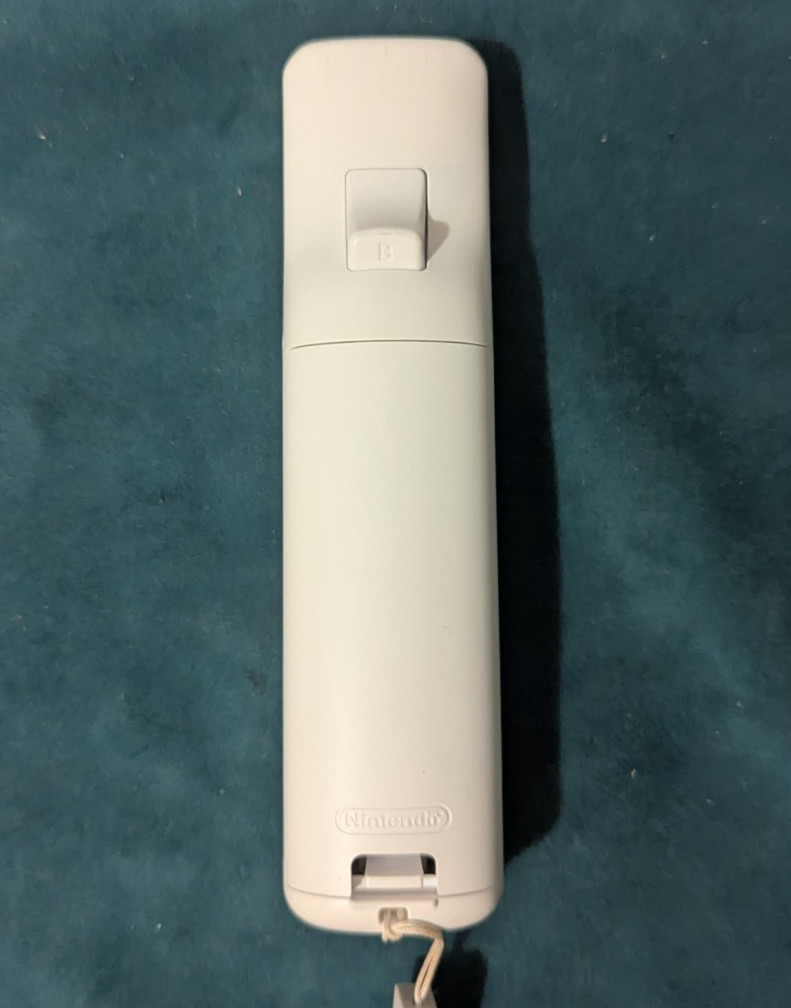 Nintendo Wii Gaming Console RVL-001 (USA) W/ One Wii Remote Controller