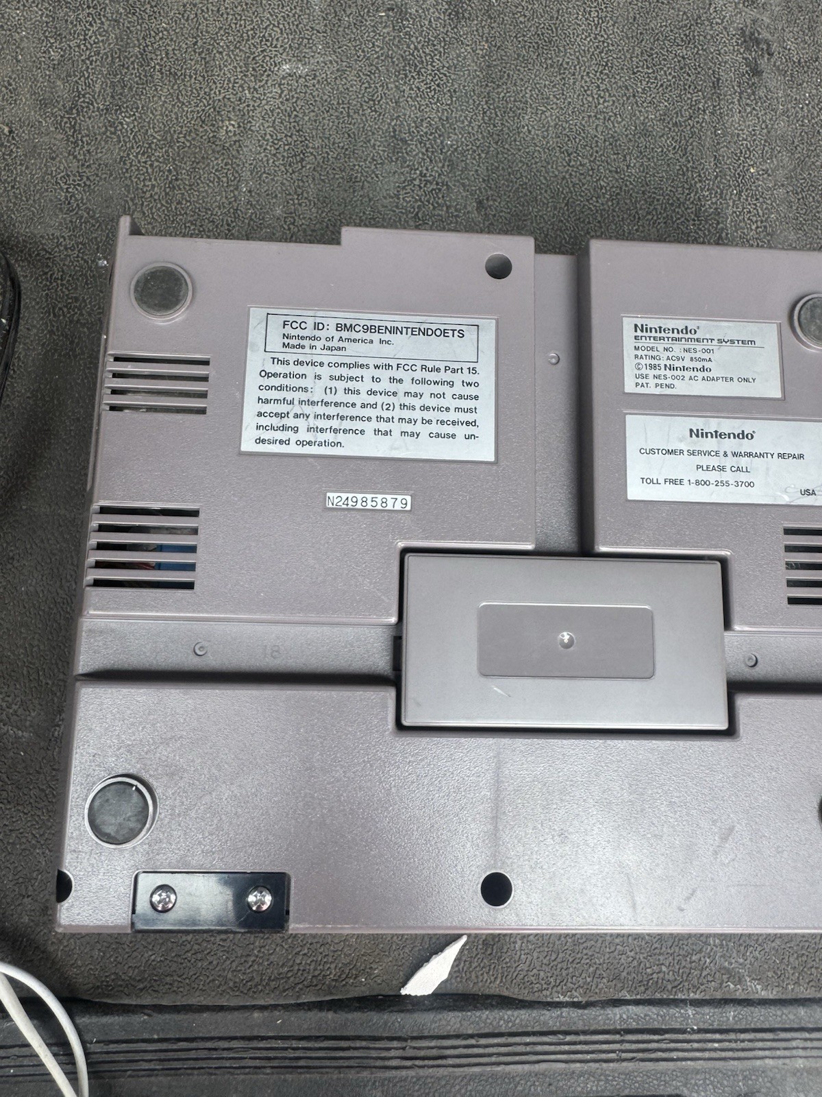 Nintendo NES Console NES-001 RF Channel Select NTSC-U/C Gray