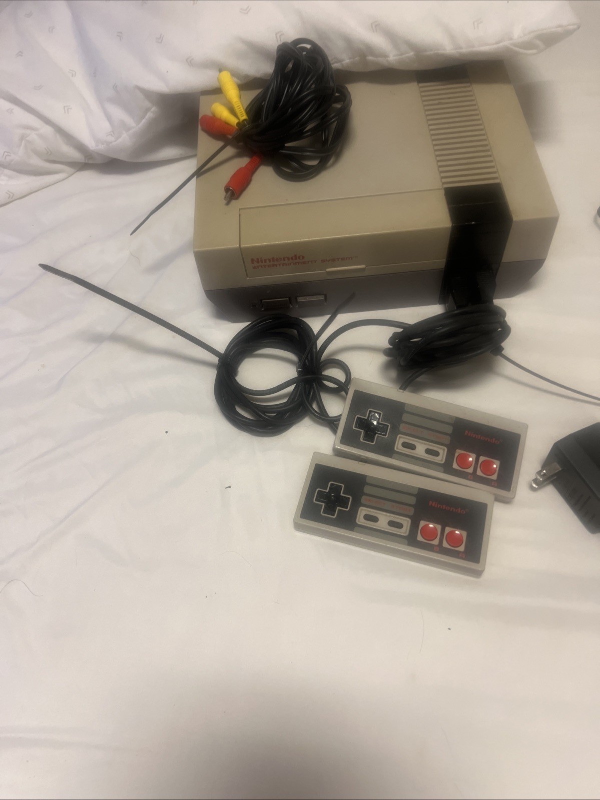 Nintendo NES Action Set Home Console – White/Gray