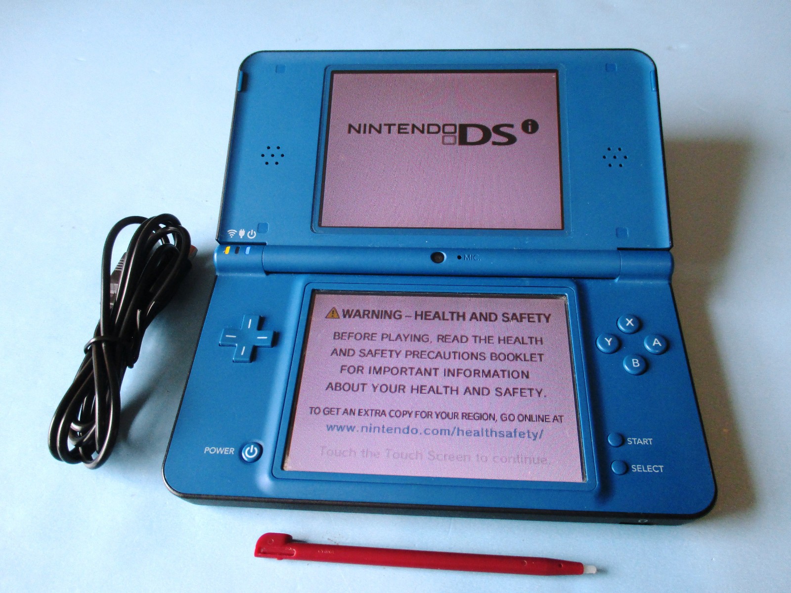 Nintendo DSi XL Midnight Blue System w/Charger FREE Shipping!